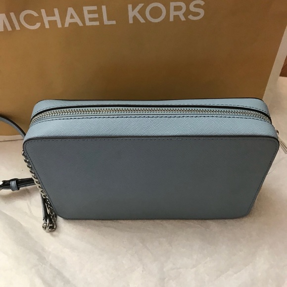 š„SALEš„Michael Kors Jet Set Crossbody Bag Blue - Picture 8 of 8
